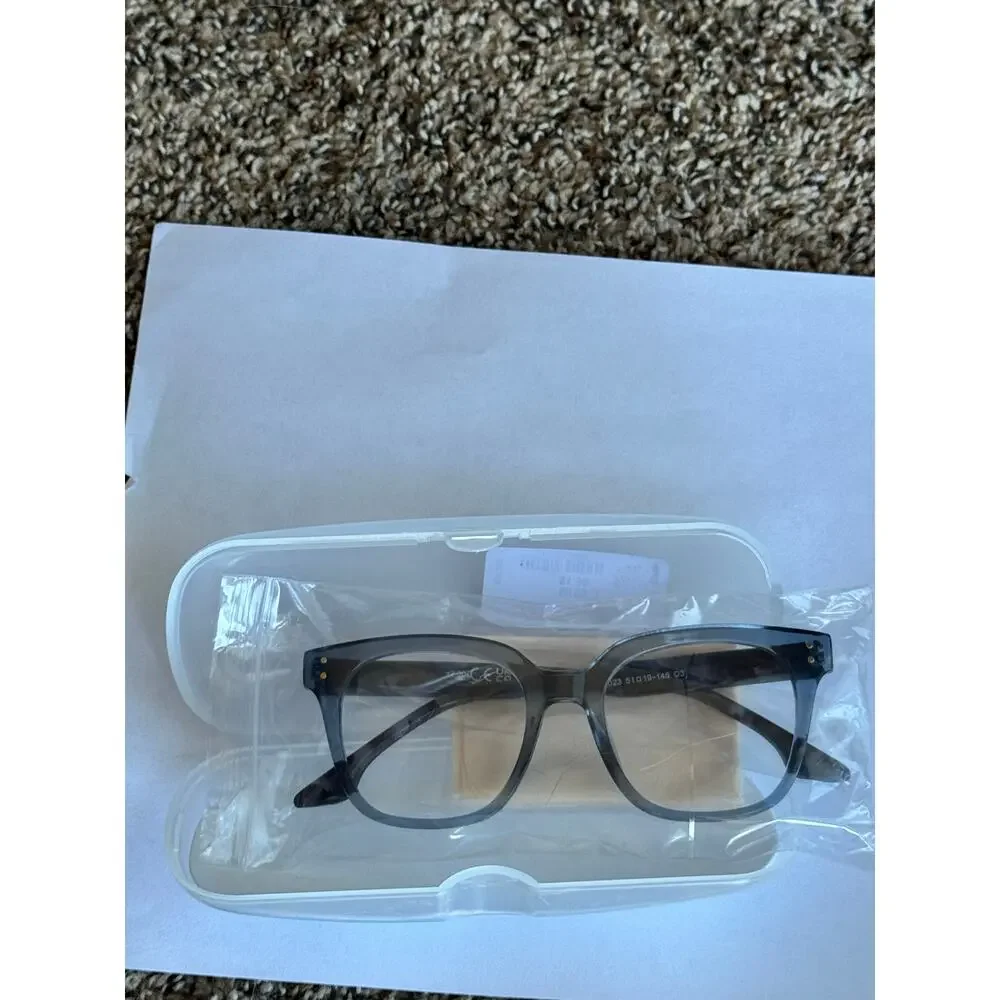 Unknown modern rectangular